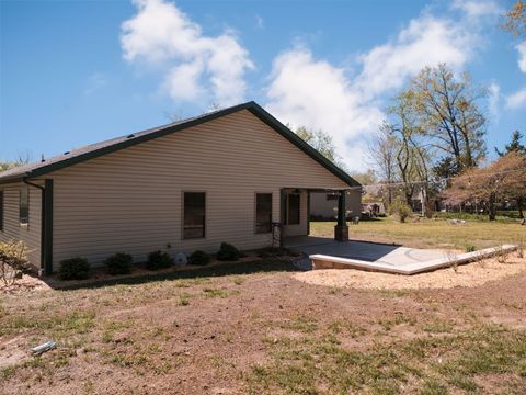 Tiny photo for 318 N Whitney Lane, Marion, IL 62959 (MLS # 12611066)
