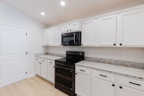 Tiny photo for 318 N Whitney Lane, Marion, IL 62959 (MLS # 12611066)