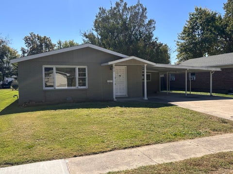 Photo of 312 E Lindell Street, West Frankfort, IL 62896 (MLS # 12781631)
