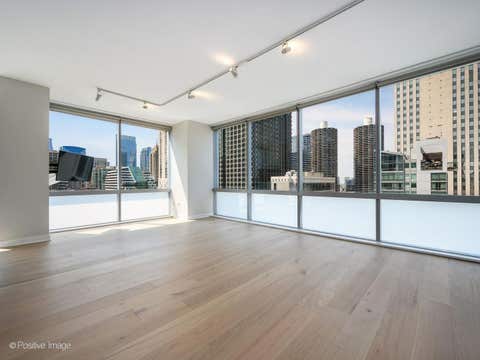 Tiny photo for 8 E RANDOLPH Street #2105, Chicago, IL 60601 (MLS # 12739109)