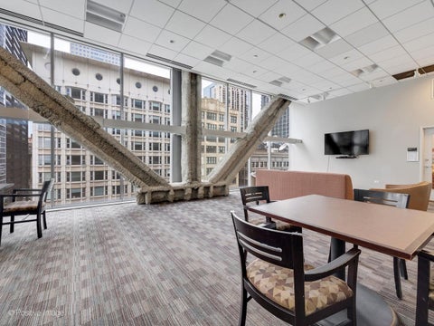 Tiny photo for 8 E RANDOLPH Street #2105, Chicago, IL 60601 (MLS # 12739109)