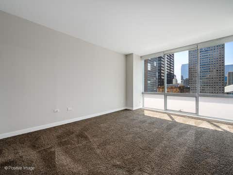 Tiny photo for 8 E RANDOLPH Street #2105, Chicago, IL 60601 (MLS # 12739109)
