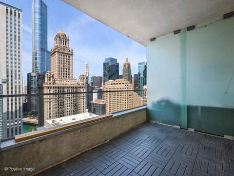 Tiny photo for 8 E RANDOLPH Street #2105, Chicago, IL 60601 (MLS # 12739109)