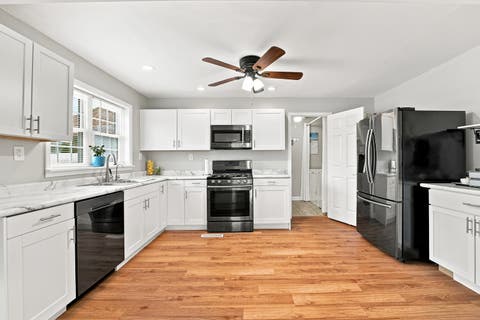 Tiny photo for 1109 Home Court, Shorewood, IL 60404 (MLS # 12738059)