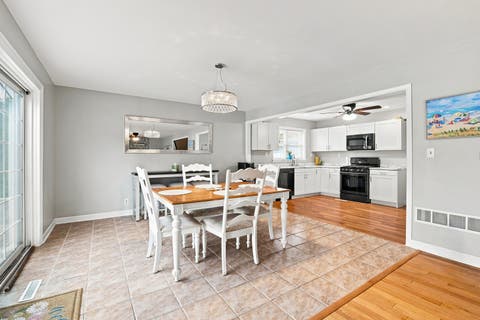Tiny photo for 1109 Home Court, Shorewood, IL 60404 (MLS # 12738059)