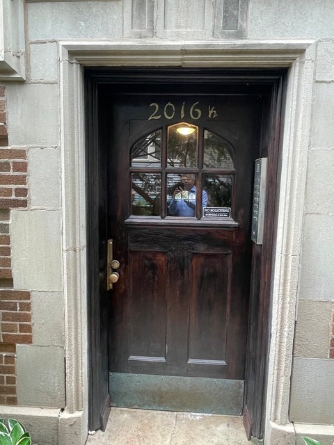 Tiny photo for 2016.5 W Greenleaf Avenue #3D, Chicago, IL 60645 (MLS # 12670374)