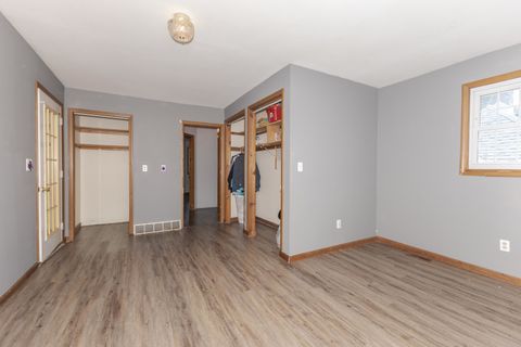 Tiny photo for 225 E Pinckney Street, Pontiac, IL 61764 (MLS # 12433678)