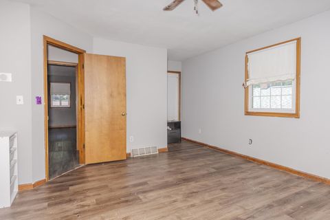 Tiny photo for 225 E Pinckney Street, Pontiac, IL 61764 (MLS # 12433678)