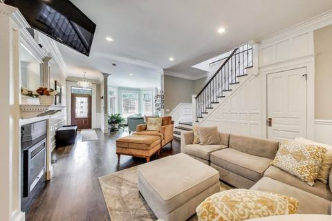 Tiny photo for 4342 S Forrestville Avenue, Chicago, IL 60653 (MLS # 12377755)