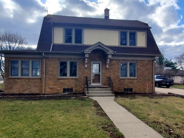Photo 1 of 7 — 310 Genoa Road, Genoa, IL 60135