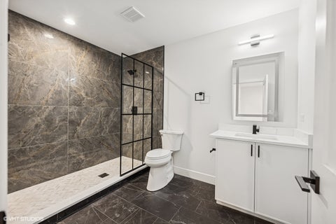 Tiny photo for 215 N Glade Avenue, Elmhurst, IL 60126 (MLS # 12762154)