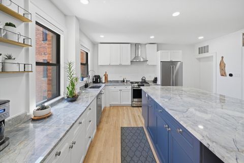 Tiny photo for 1200 W Sherwin Avenue #2K, Chicago, IL 60626 (MLS # 12648478)