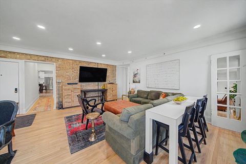 Tiny photo for 1200 W Sherwin Avenue #2K, Chicago, IL 60626 (MLS # 12648478)
