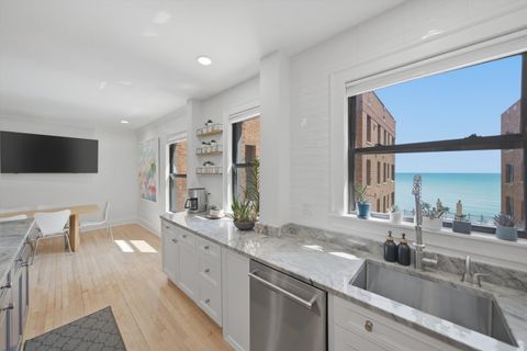 Tiny photo for 1200 W Sherwin Avenue #2K, Chicago, IL 60626 (MLS # 12648478)