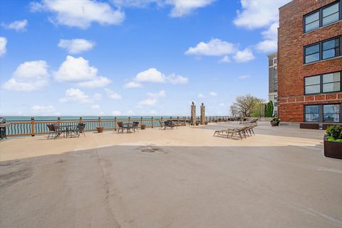 Tiny photo for 1200 W Sherwin Avenue #2K, Chicago, IL 60626 (MLS # 12648478)
