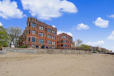 Tiny photo for 1200 W Sherwin Avenue #2K, Chicago, IL 60626 (MLS # 12648478)