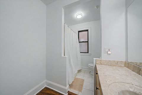 Tiny photo for 1200 W Sherwin Avenue #2K, Chicago, IL 60626 (MLS # 12648478)