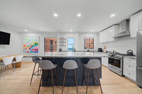 Tiny photo for 1200 W Sherwin Avenue #2K, Chicago, IL 60626 (MLS # 12648478)