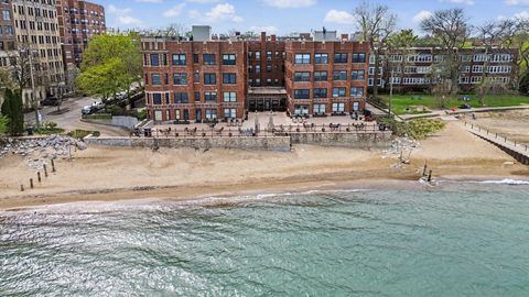 Tiny photo for 1200 W Sherwin Avenue #2K, Chicago, IL 60626 (MLS # 12648478)
