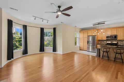 Tiny photo for 4536 N Sheridan Road #303, Chicago, IL 60640 (MLS # 12760178)