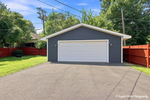 Tiny photo for 534 Whitney Avenue, Winthrop Harbor, IL 60096 (MLS # 12735899)