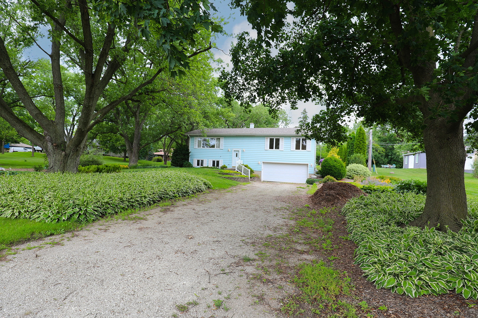 28W650 High Lake Road