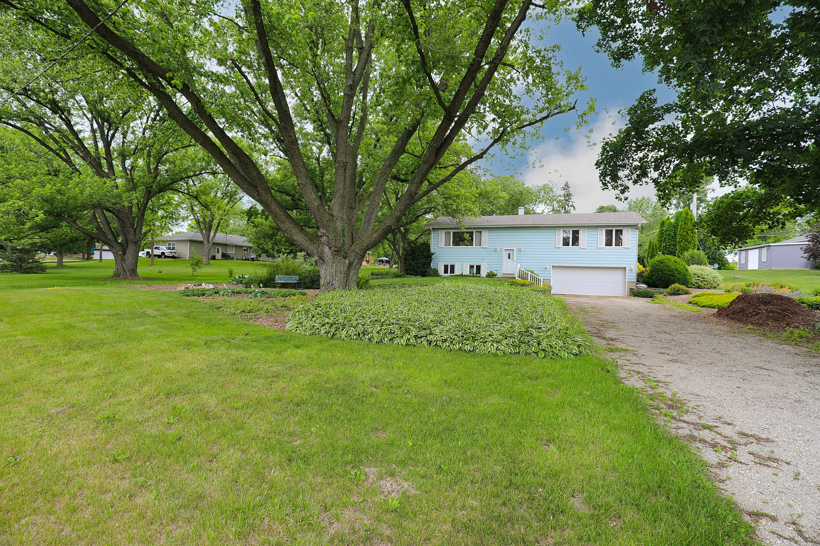 28W650 High Lake Road