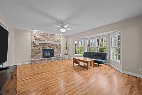 Tiny photo for 1002 Shimer Court, Naperville, IL 60565 (MLS # 12586893)