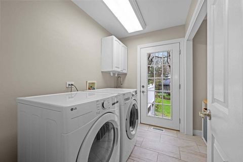 Tiny photo for 1002 Shimer Court, Naperville, IL 60565 (MLS # 12586893)