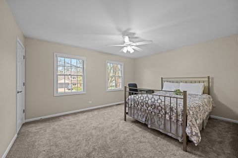 Tiny photo for 1002 Shimer Court, Naperville, IL 60565 (MLS # 12586893)