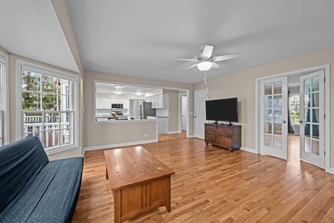 Tiny photo for 1002 Shimer Court, Naperville, IL 60565 (MLS # 12586893)