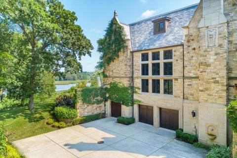 Tiny photo for 10 Goose Lake Drive, Barrington Hills, IL 60010 (MLS # 12791144)