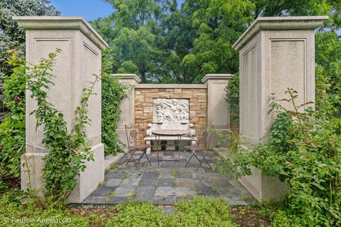 Tiny photo for 10 Goose Lake Drive, Barrington Hills, IL 60010 (MLS # 12791144)