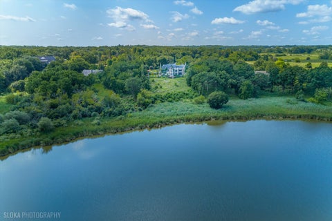 Tiny photo for 10 Goose Lake Drive, Barrington Hills, IL 60010 (MLS # 12791144)