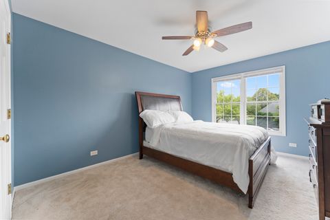 Tiny photo for 4308 Royal Windyne Court, St. Charles, IL 60174 (MLS # 12420933)