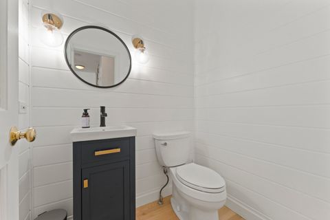 Tiny photo for 4308 Royal Windyne Court, St. Charles, IL 60174 (MLS # 12420933)