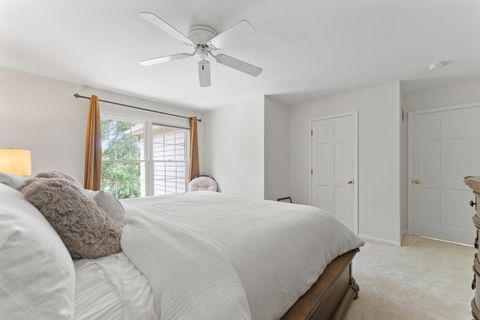 Tiny photo for 4308 Royal Windyne Court, St. Charles, IL 60174 (MLS # 12420933)