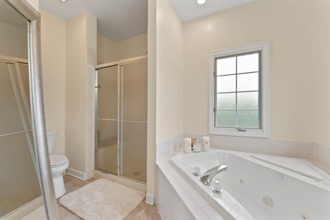 Tiny photo for 4308 Royal Windyne Court, St. Charles, IL 60174 (MLS # 12420933)