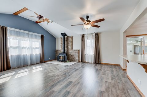 Tiny photo for 10 NE Circle Drive, Joliet, IL 60433 (MLS # 12591418)