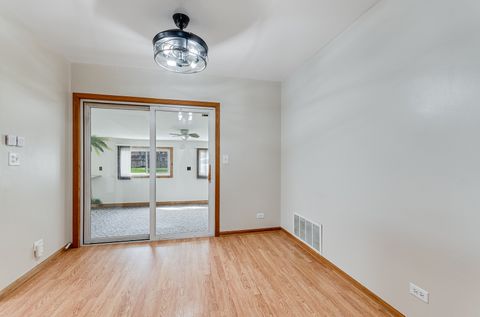 Tiny photo for 10 NE Circle Drive, Joliet, IL 60433 (MLS # 12591418)