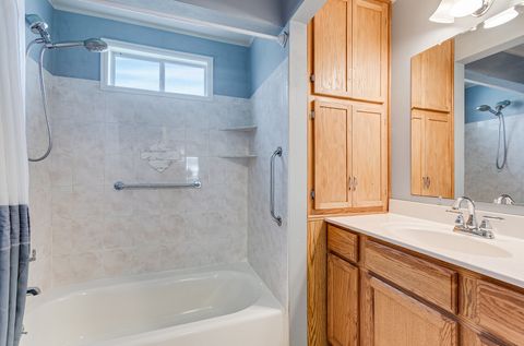 Tiny photo for 10 NE Circle Drive, Joliet, IL 60433 (MLS # 12591418)