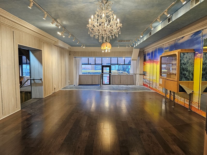 3317-23 N Clark Street