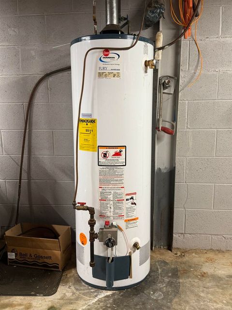 Tiny photo for 3536 W Grange Hall Rd Road, Murphysboro, IL 62966 (MLS # 100000442)