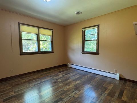 Tiny photo for 3536 W Grange Hall Rd Road, Murphysboro, IL 62966 (MLS # 100000442)