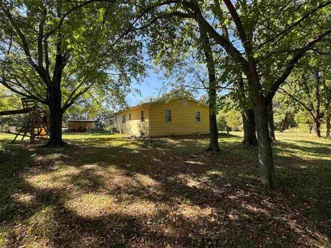 Tiny photo for 3536 W Grange Hall Rd Road, Murphysboro, IL 62966 (MLS # 100000442)
