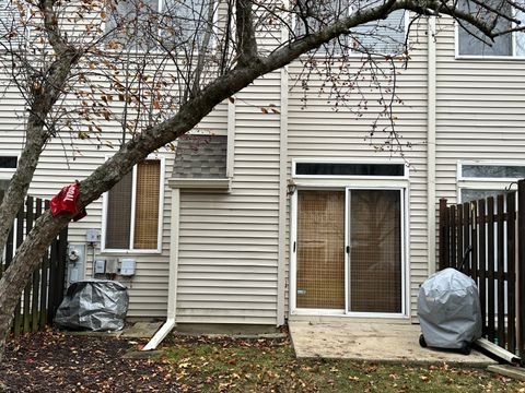 Tiny photo for 1449 Doolittle Lane, Grayslake, IL 60030 (MLS # 12520901)