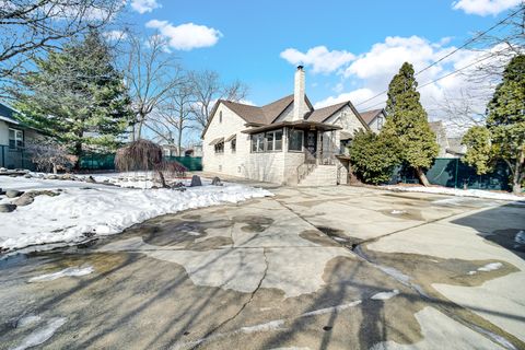 Tiny photo for 13529 S Burley Avenue, Chicago, IL 60633 (MLS # 12567620)