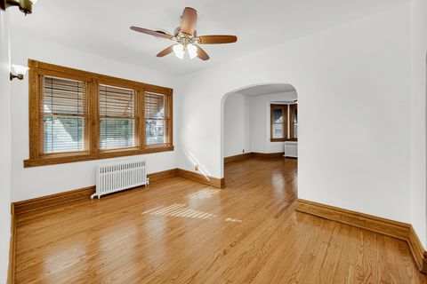 Tiny photo for 13529 S Burley Avenue, Chicago, IL 60633 (MLS # 12567620)