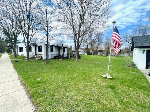 302 W Naperville Road