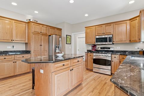 Tiny photo for 5308 Wirestem Court, Naperville, IL 60564 (MLS # 12468217)